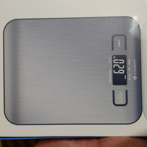 Etekcity Digital Kitchen Scale - Picture 3 of 3